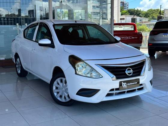 NISSAN VERSA 1.0 12V FLEX S 4P MANUAL NISSAN VERSA 1.0 12V FLEX S 4P MANUAL